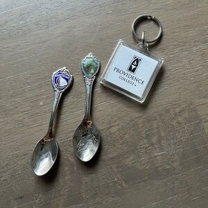 MUST GO Rhode Island Souvenirs - Two Spoons & Keychain